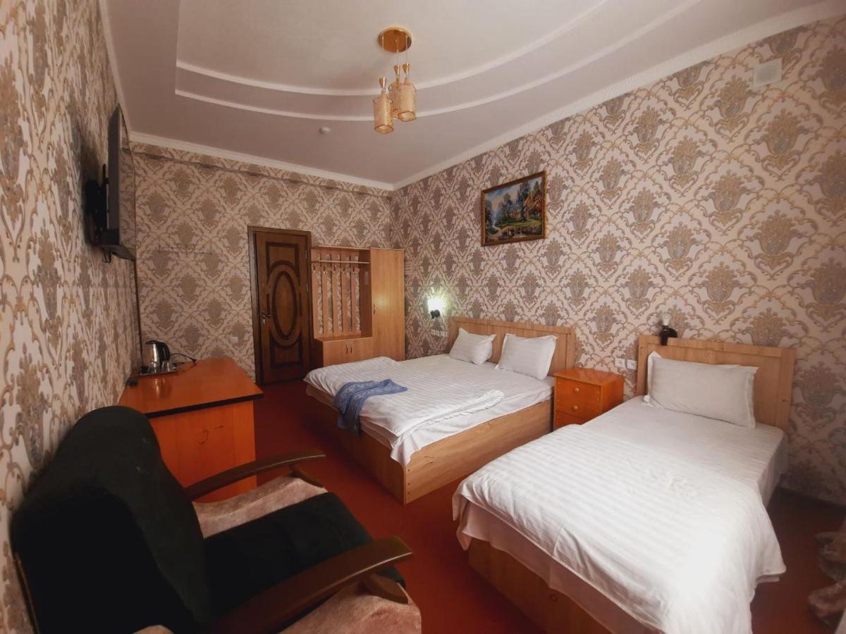 Зона Отдых Apachi В Горах Чимган Hotel Exterior foto