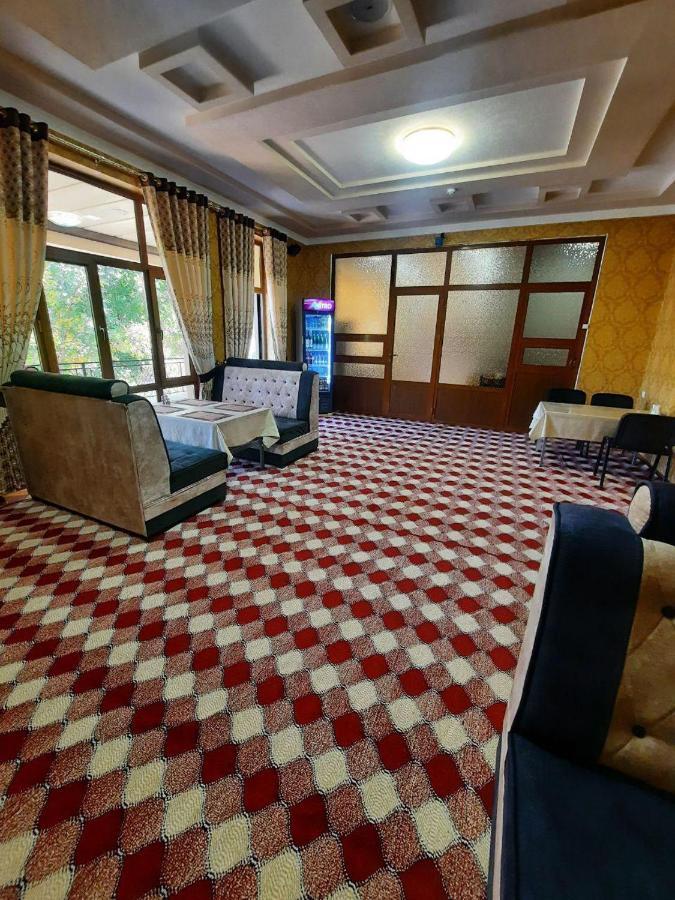 Зона Отдых Apachi В Горах Чимган Hotel Exterior foto