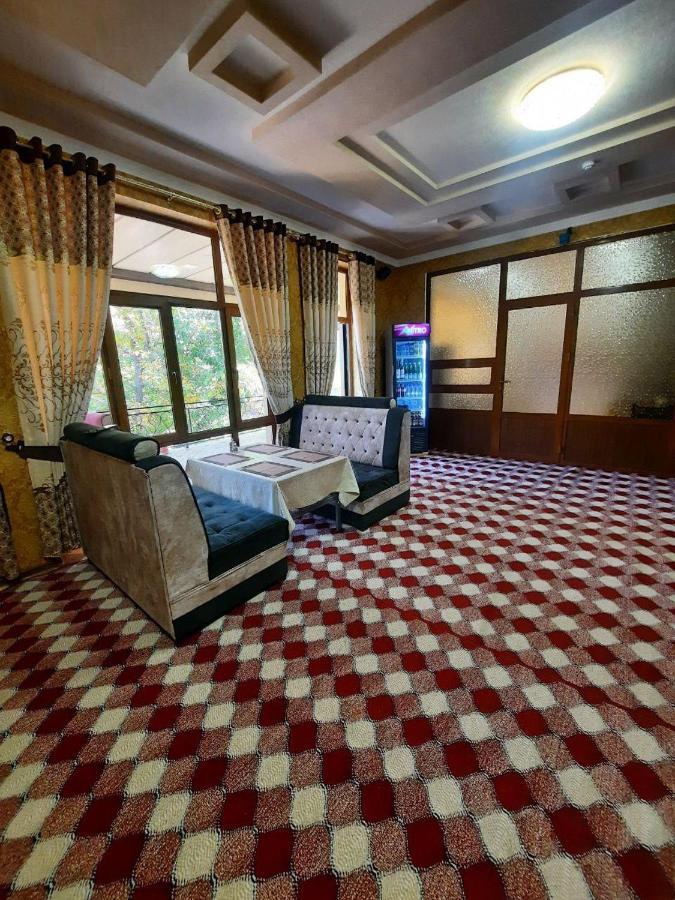 Зона Отдых Apachi В Горах Чимган Hotel Exterior foto